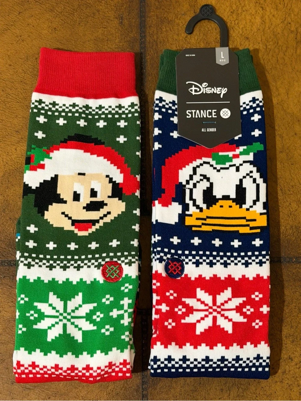 NEW DISNEY STANCE MICKEY MOUSE & DONALD DUCK SOCKS SIZE LARGE